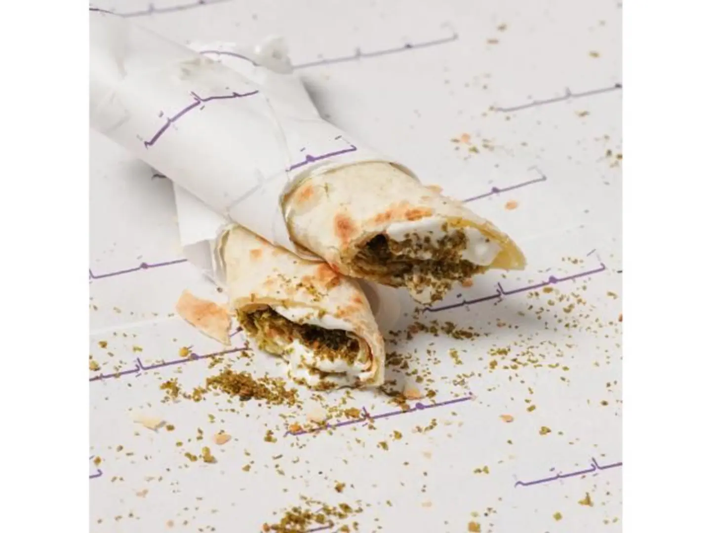 جباتي زعتر مع جبن