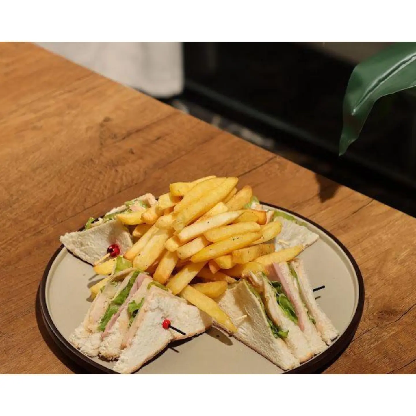 كلوب ساندوتش