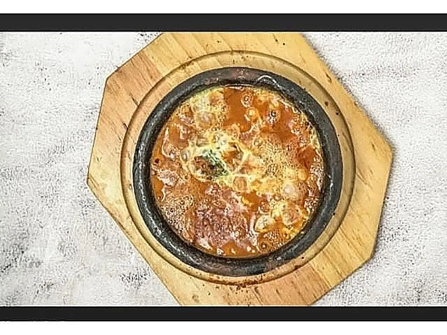 مجنونة