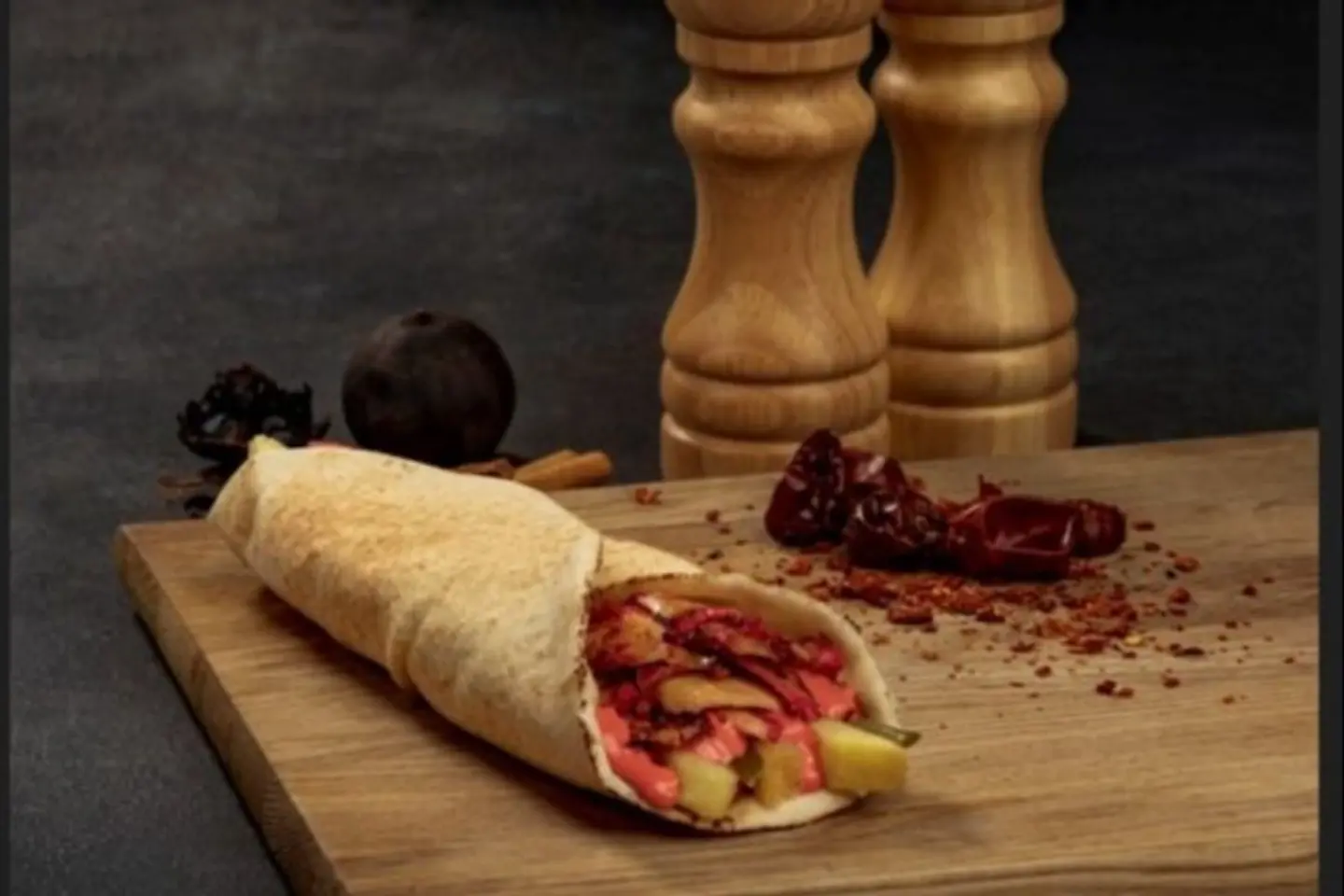 شاورما ضربة معلم دجاج حار