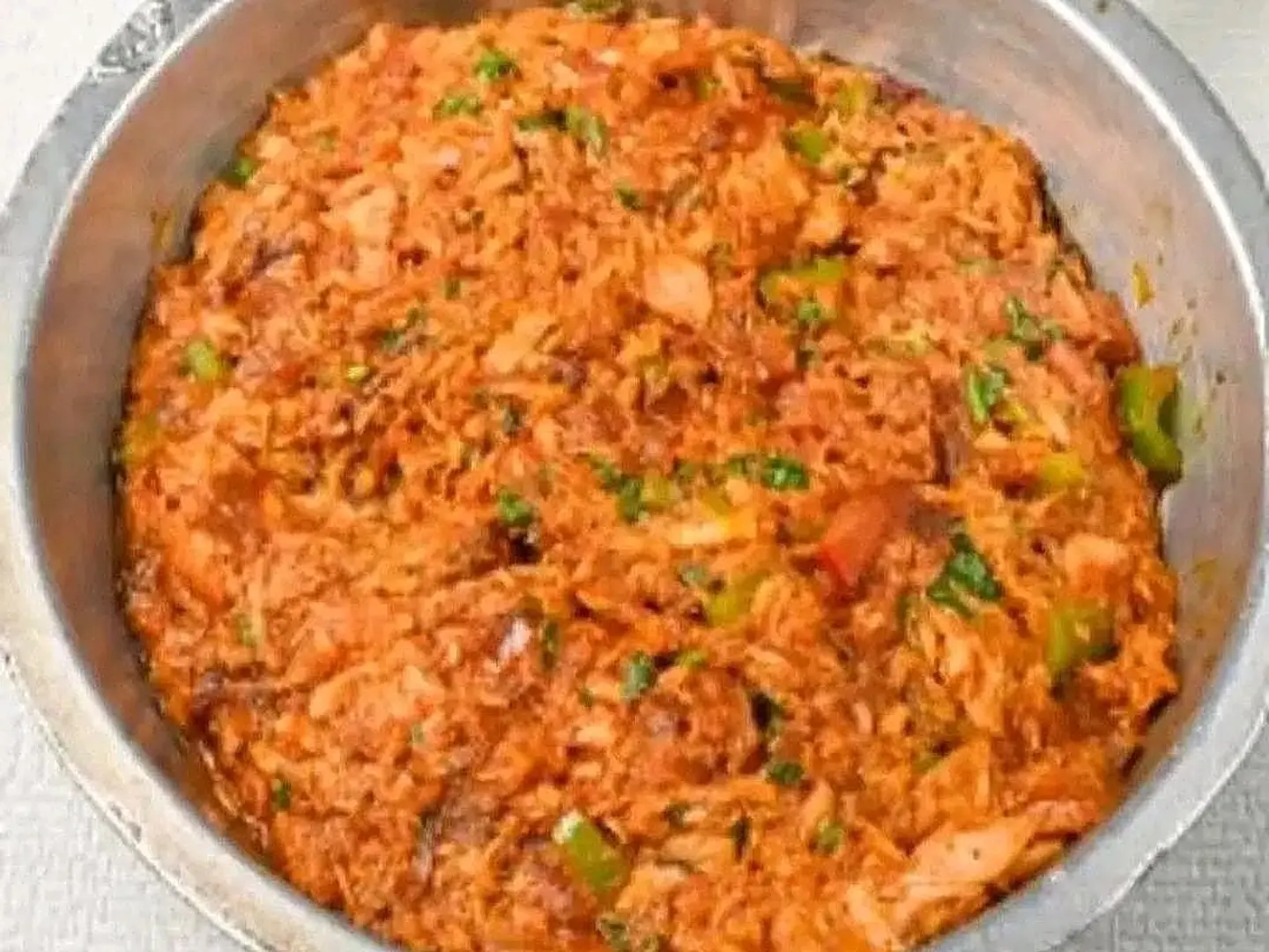تونه بالبيض