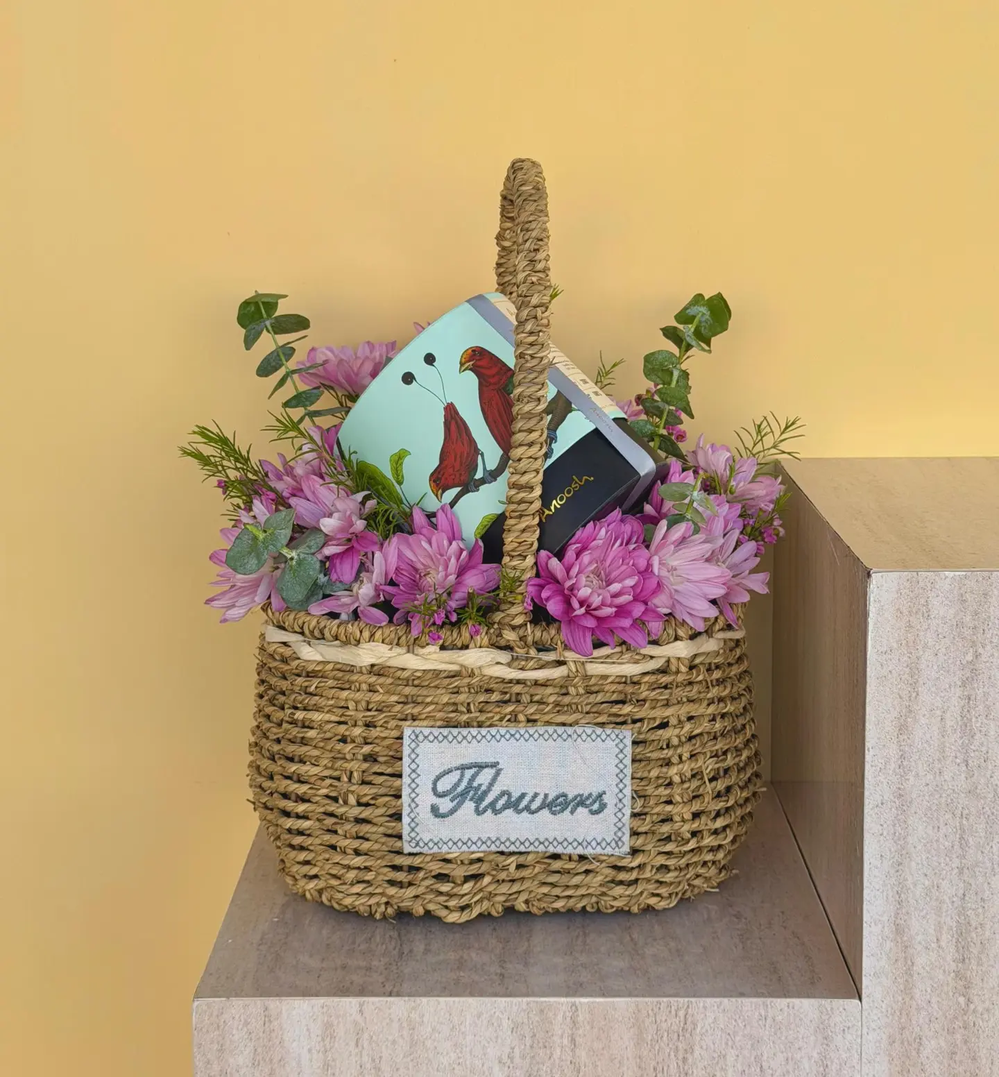 سلة شوكليت انوش