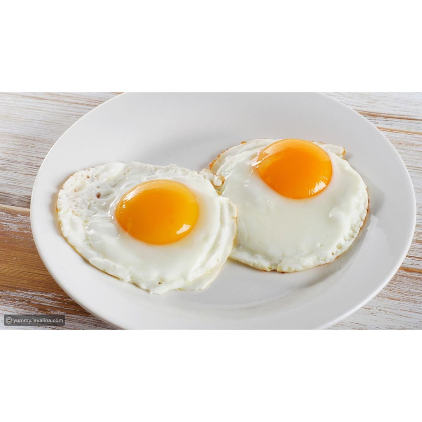 بيض عيون