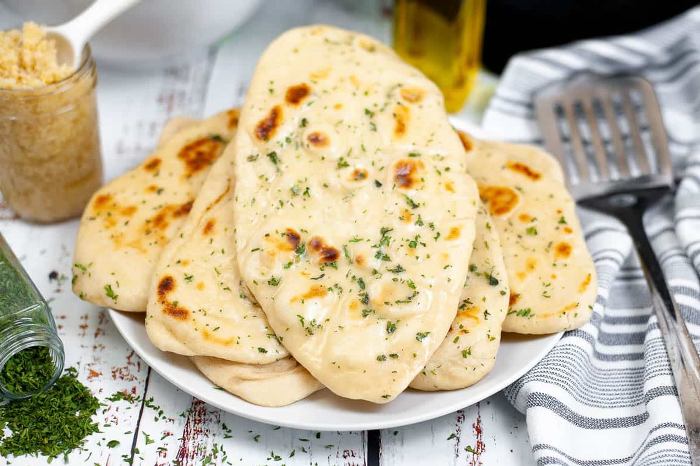 نان بالزبدة