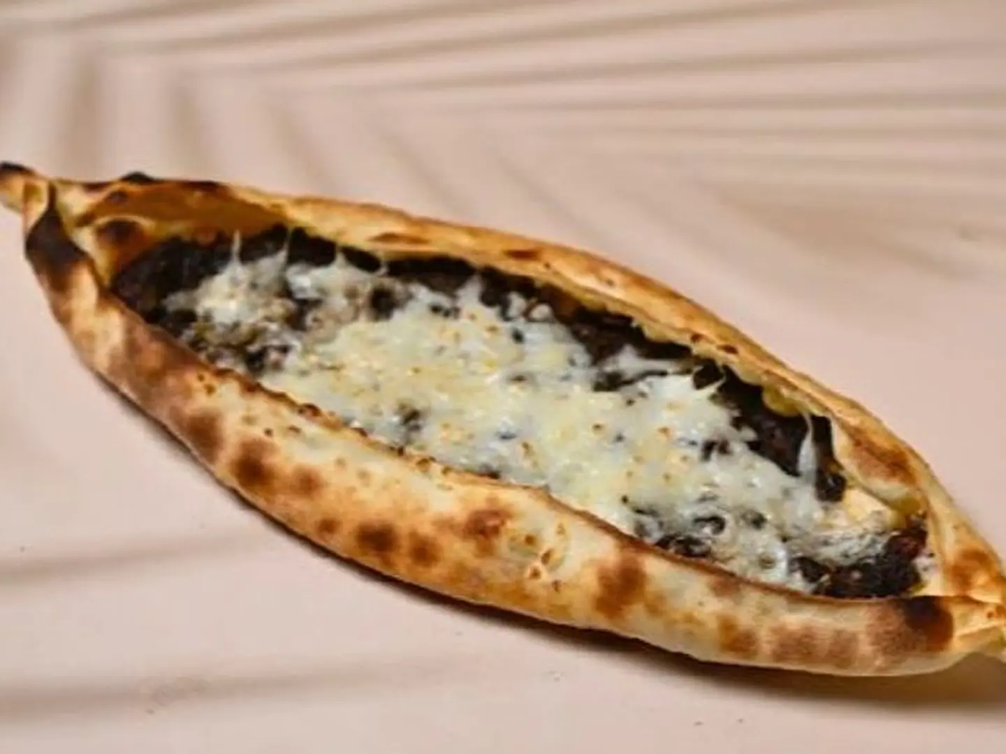 سبانخ بالجبنة