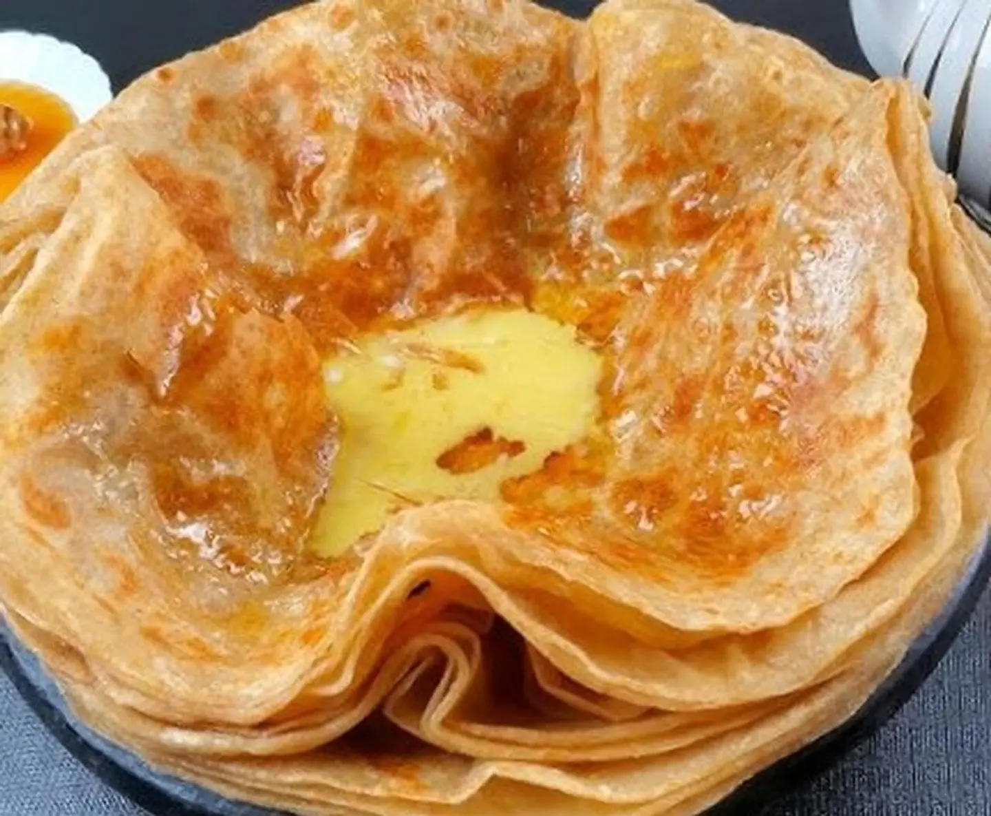 ملوح سمن وعسل
