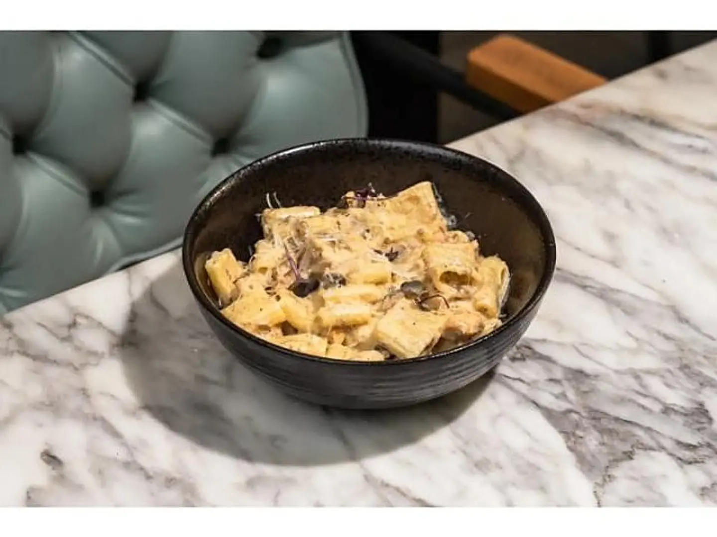 باستا ميكس جبن كرسبي تشكن