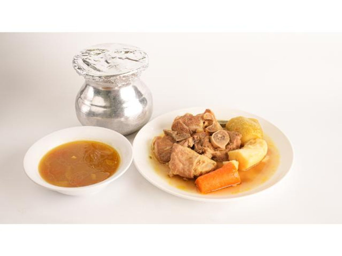 لحم برمة أرز مندي