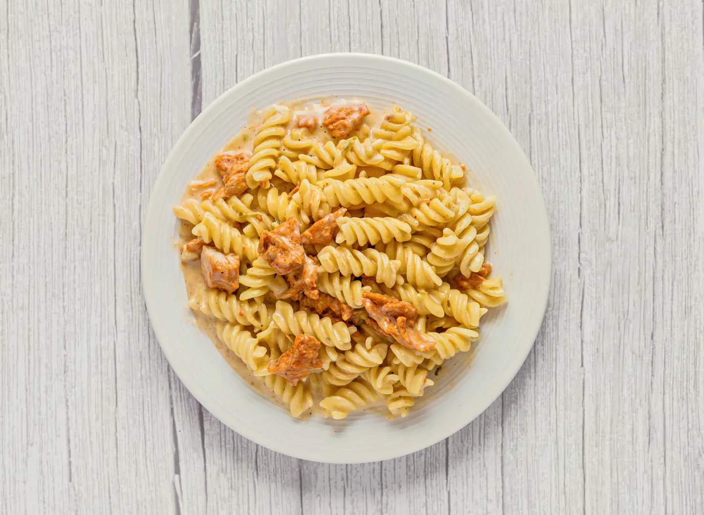 White Pasta With Chicken