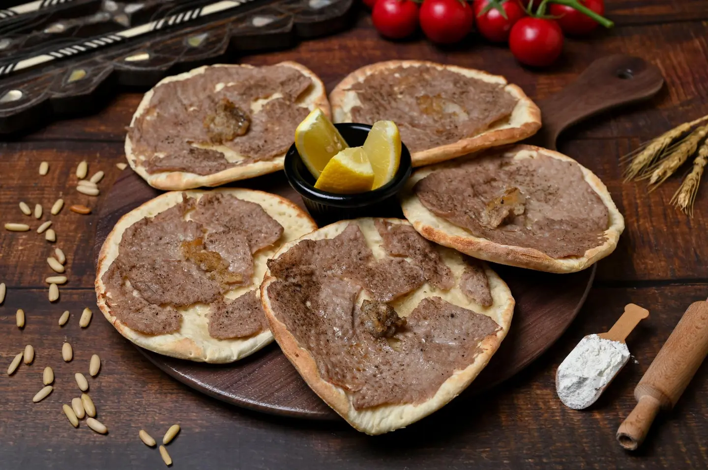 شرحات على العجين