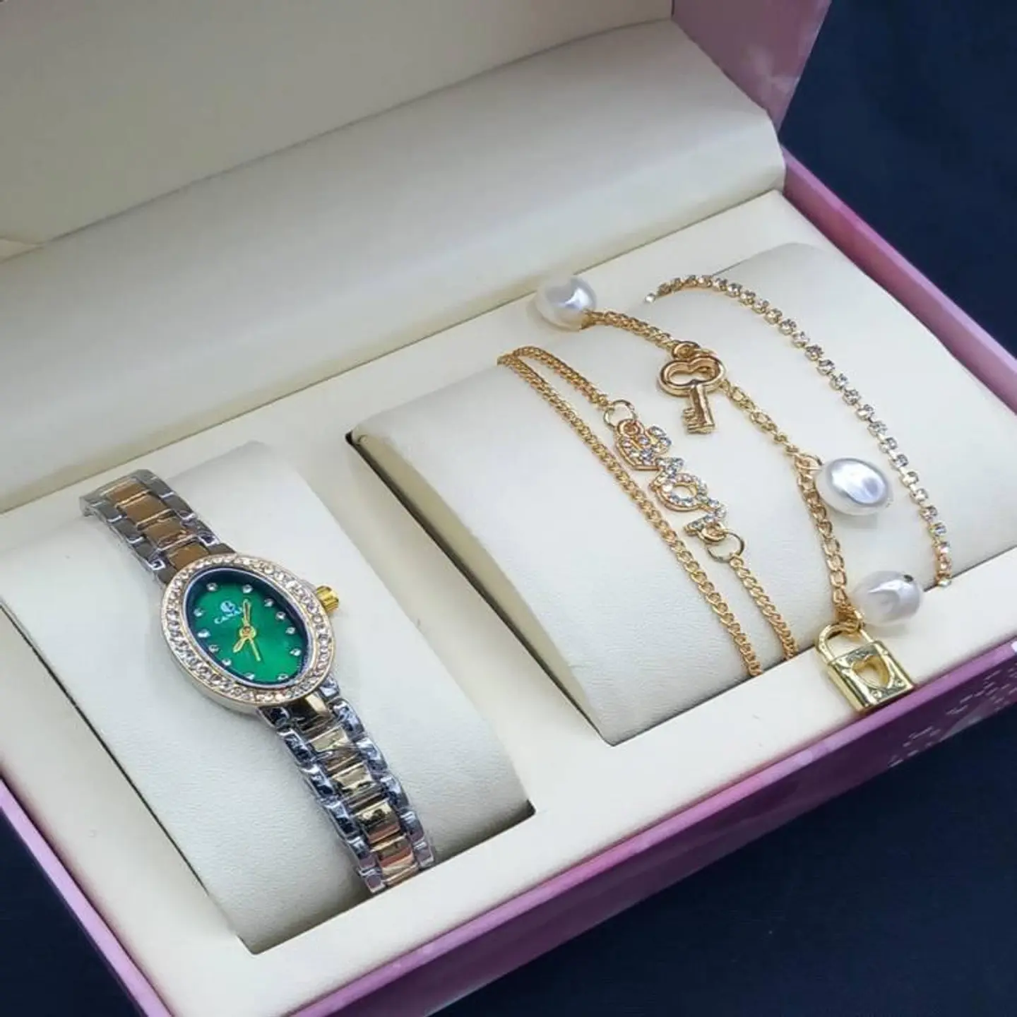 ساعه نسائية فخامه 2