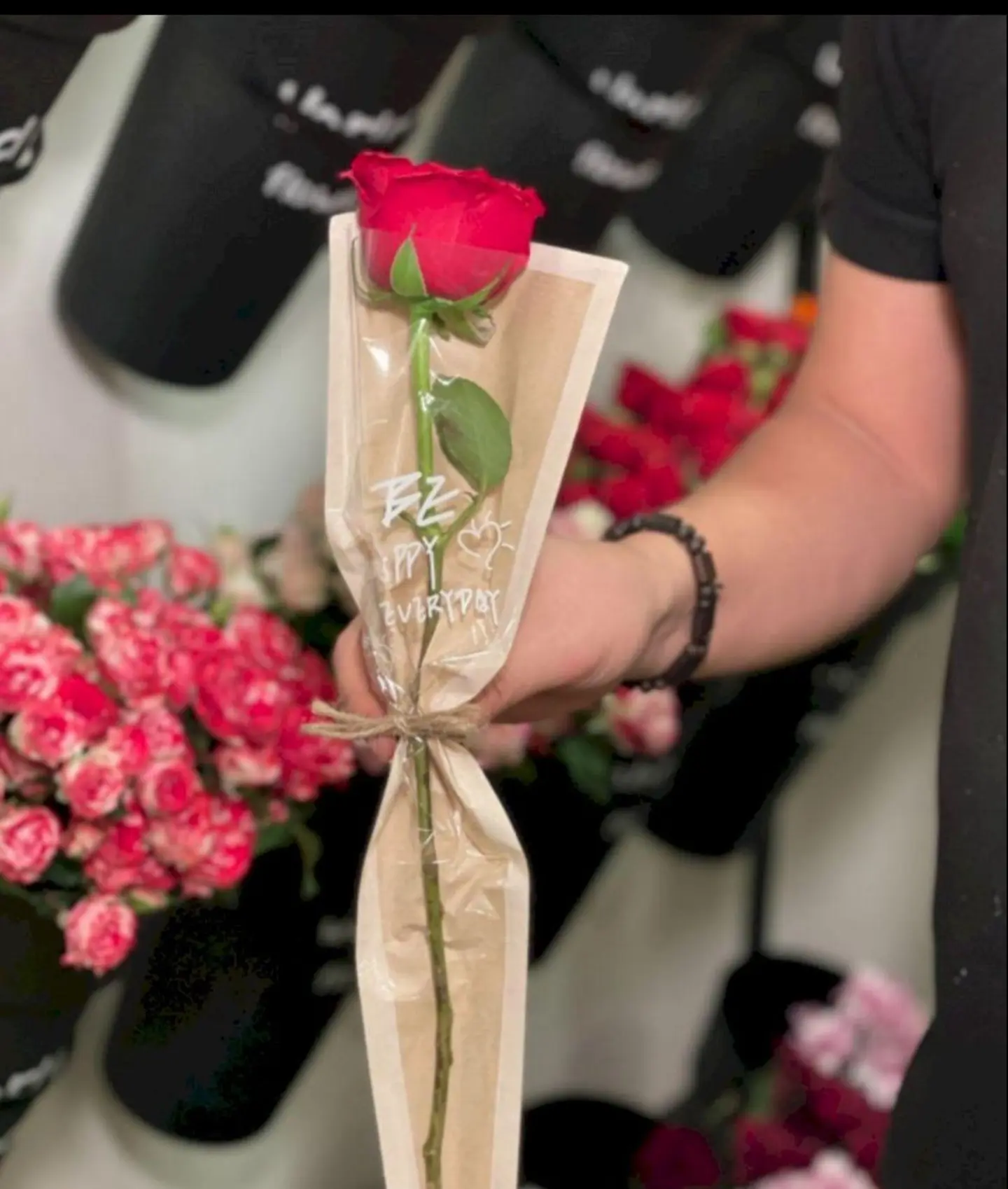 حبه جوري ألون حسب طلبك