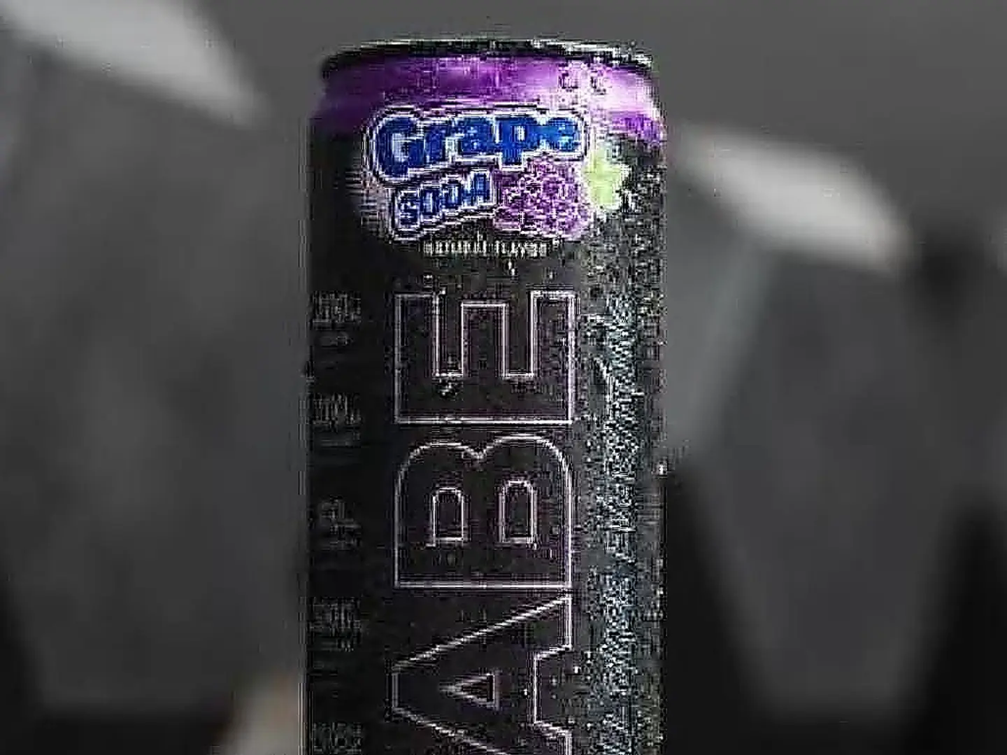 مشروب طاقه بنكهة عنب