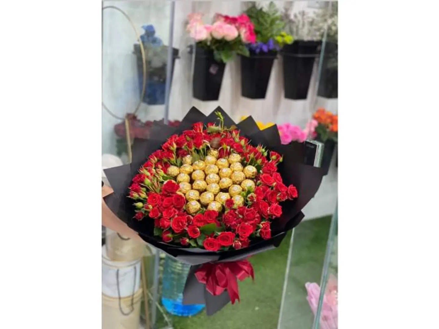 Ferrero Pink Rose Gift