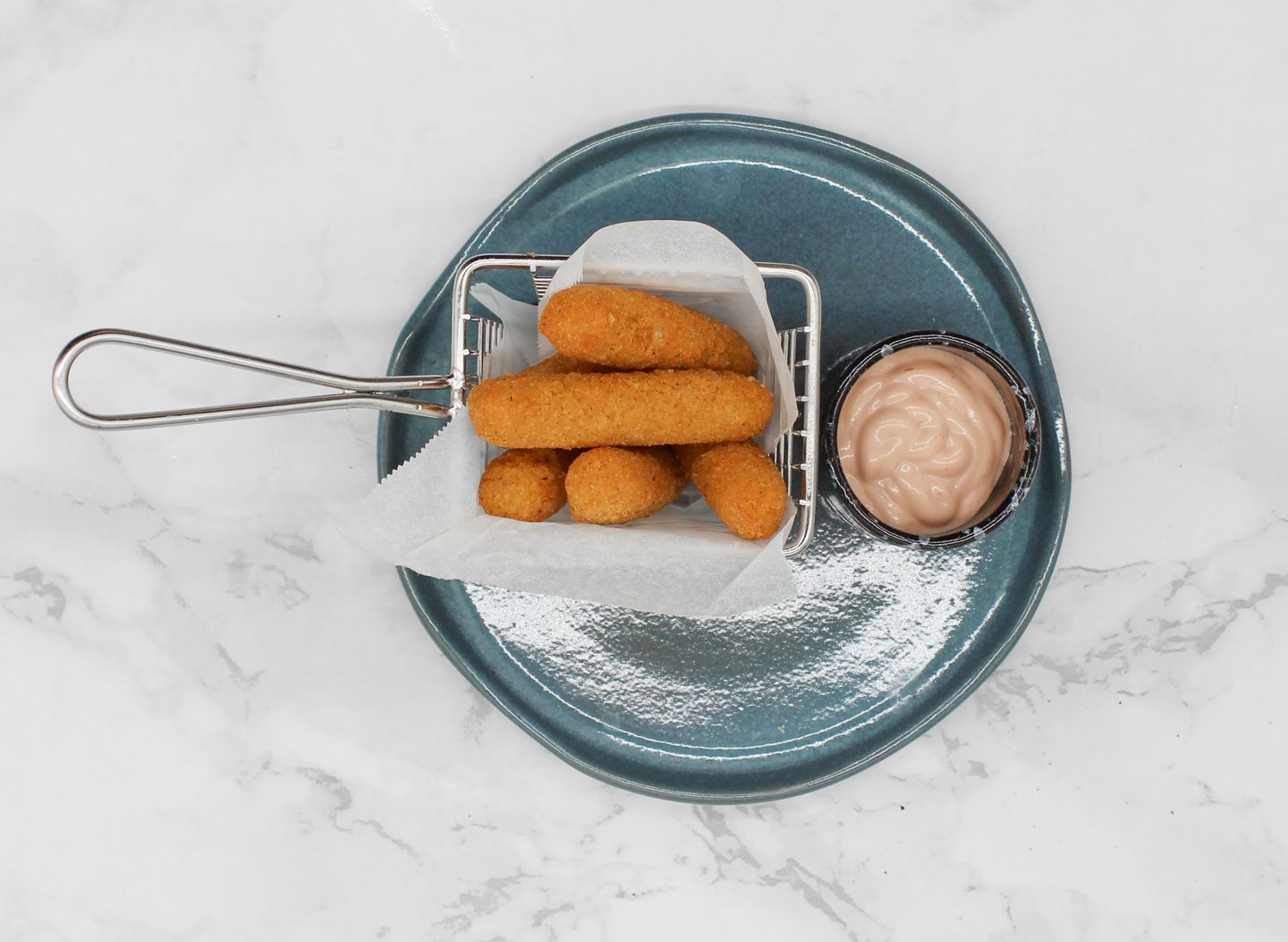 Fried Mozzarella Sticks
