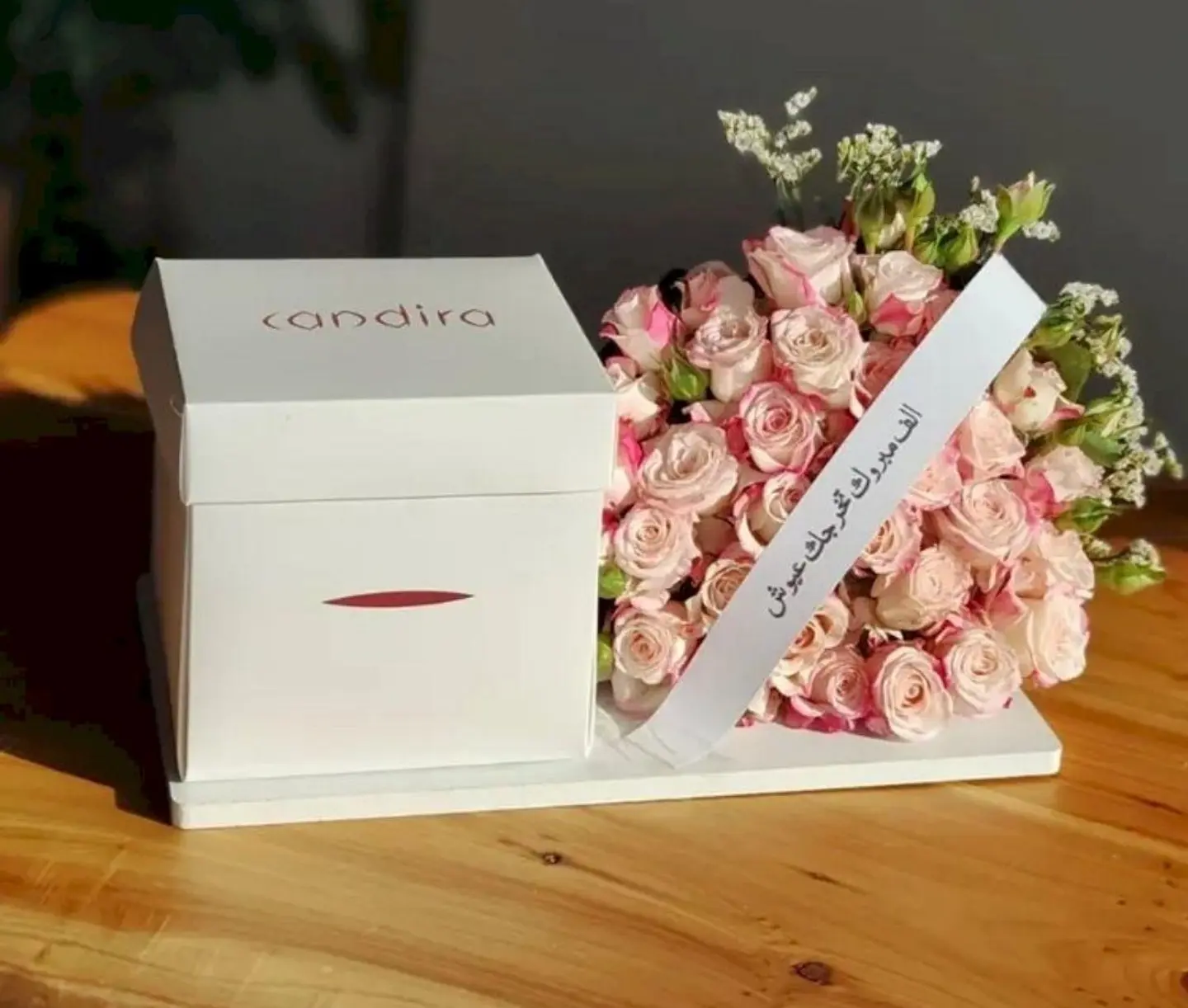 Kundera Cake With Pink Roses