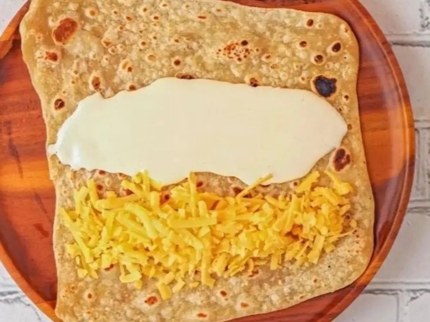 Fatirah With Cream Cheese And Cheddar Cheese