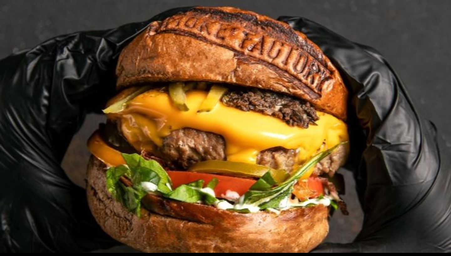 Signature Smoke Factory Burger