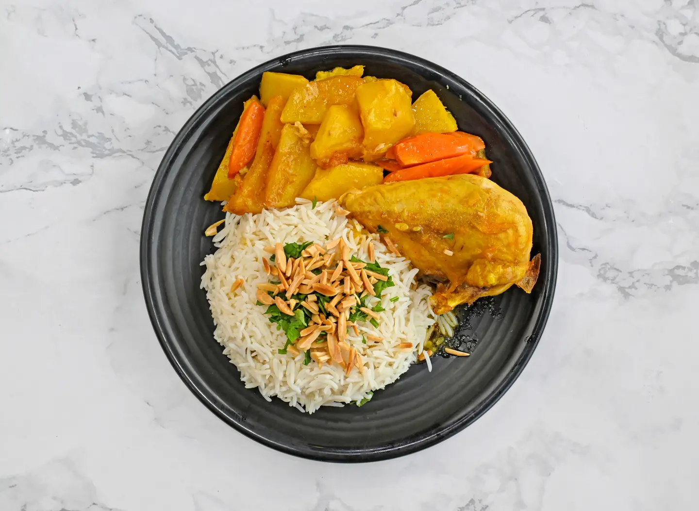 وجبة دجاج مندي