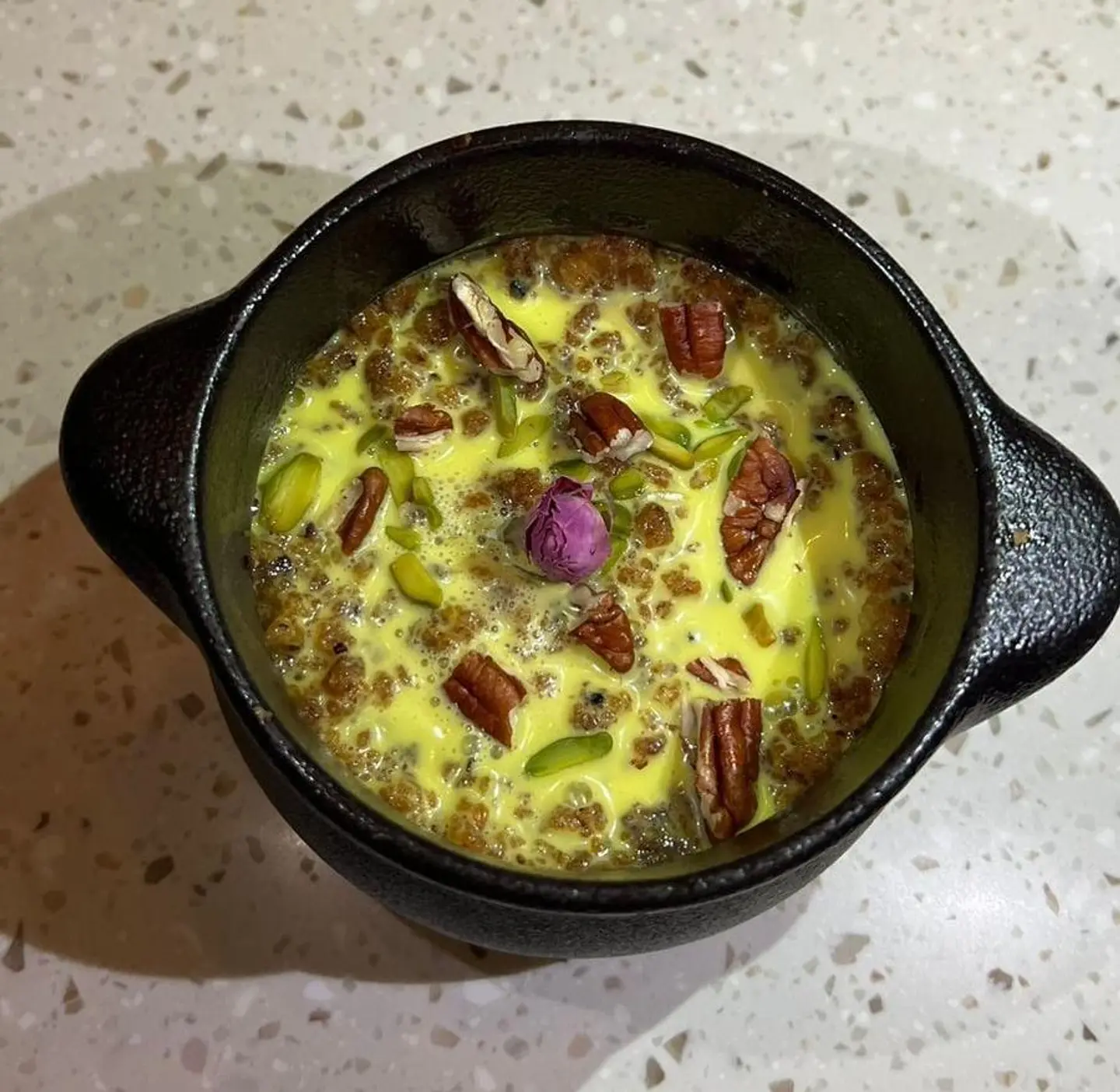 Saffron Hanini With Nuts