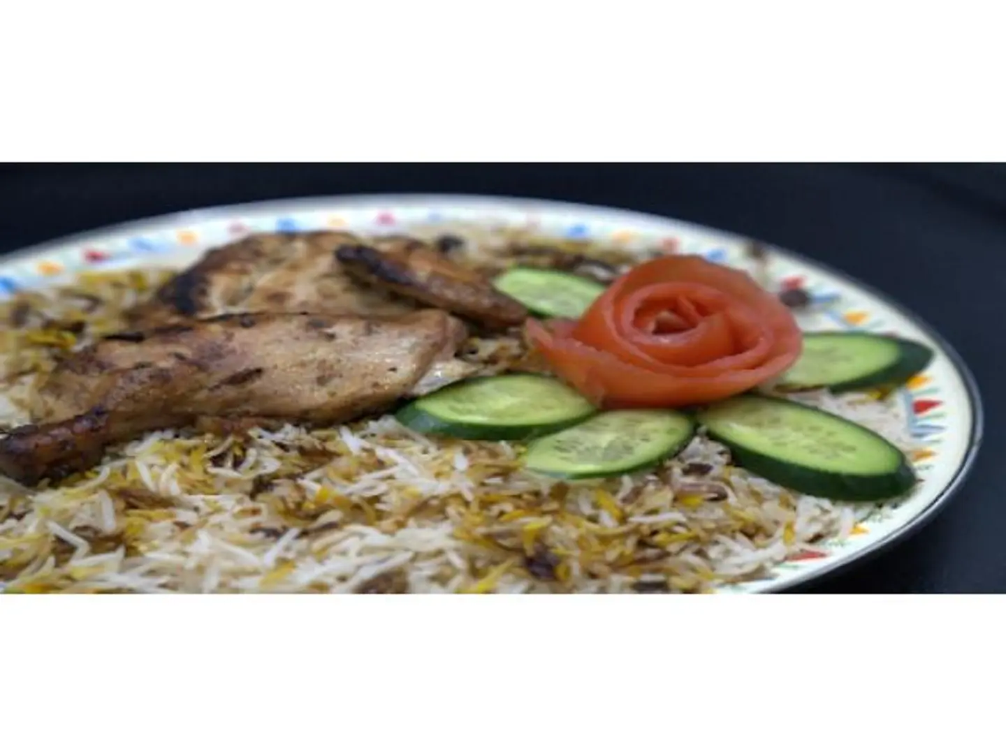 نص دجاج علي الحجر مع رز