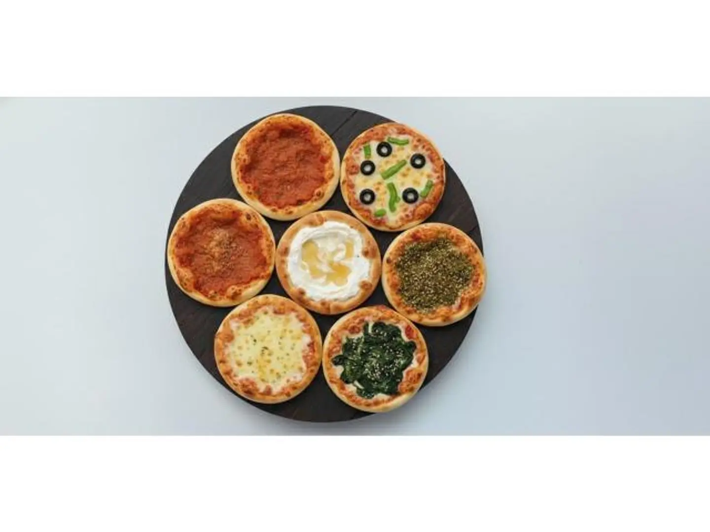 صحن مشكل معجنات 10 حبات