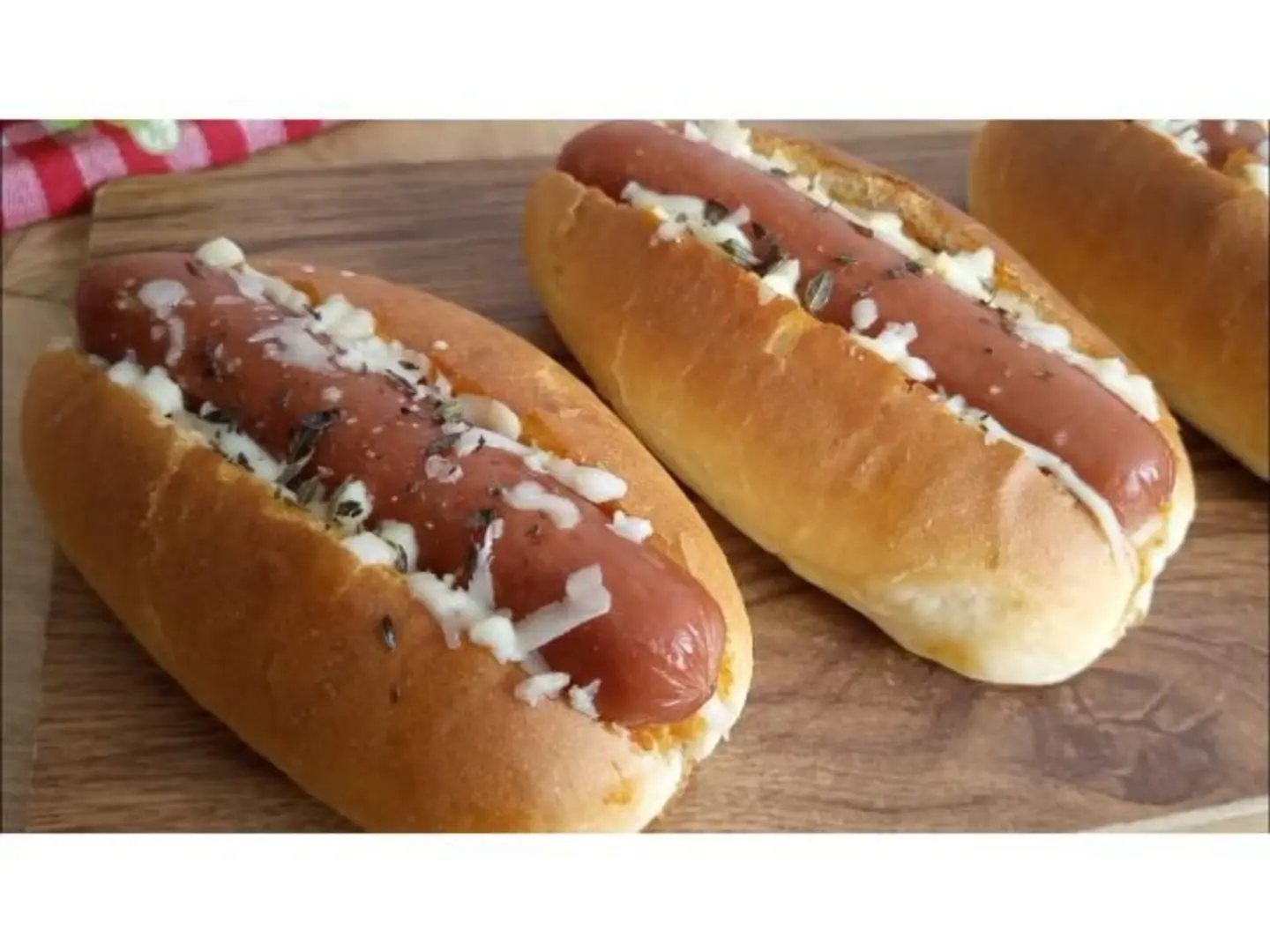 صامولي مع هوت دوغ