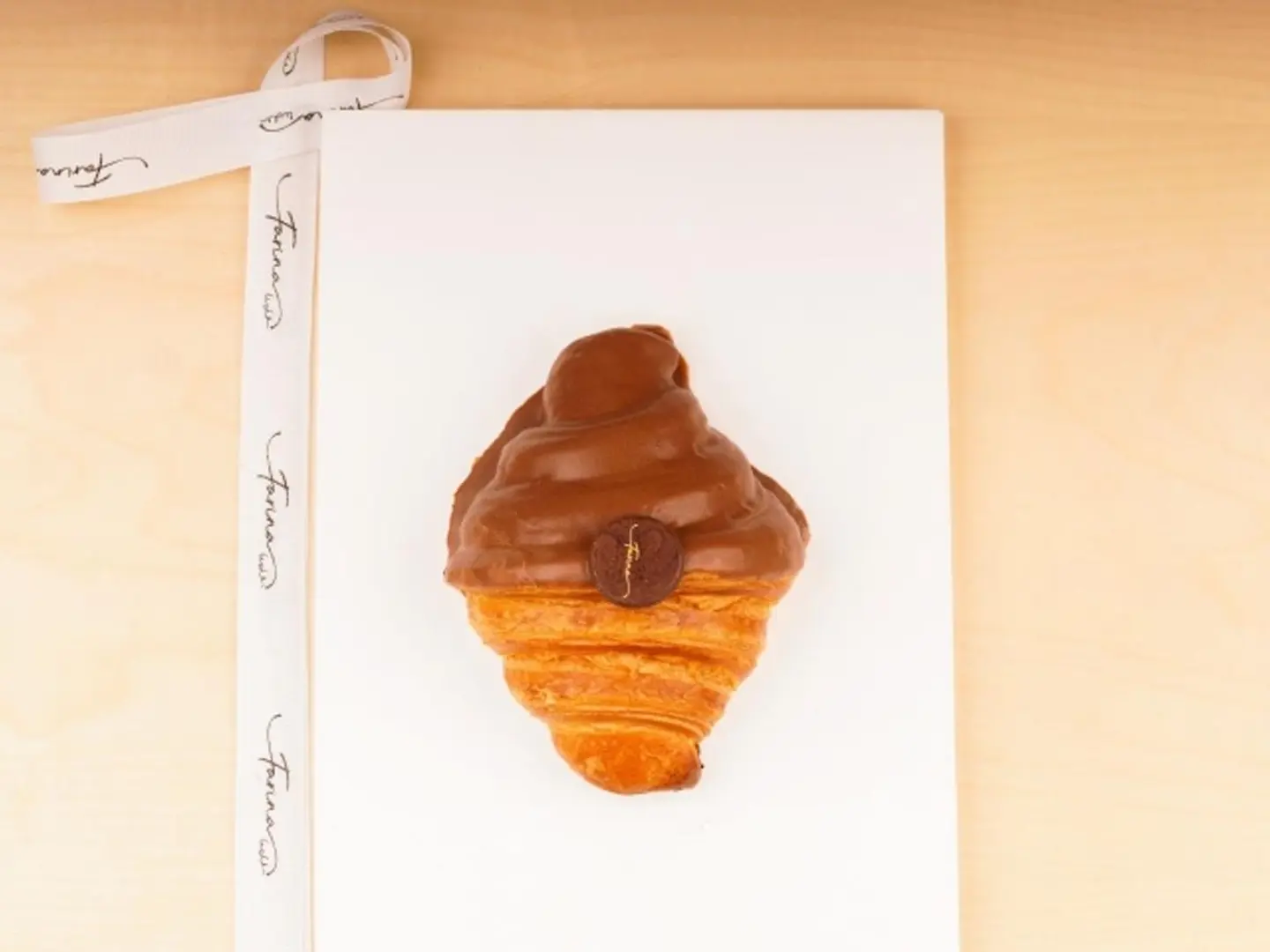 كرواسون الشوكولاتة الصغير