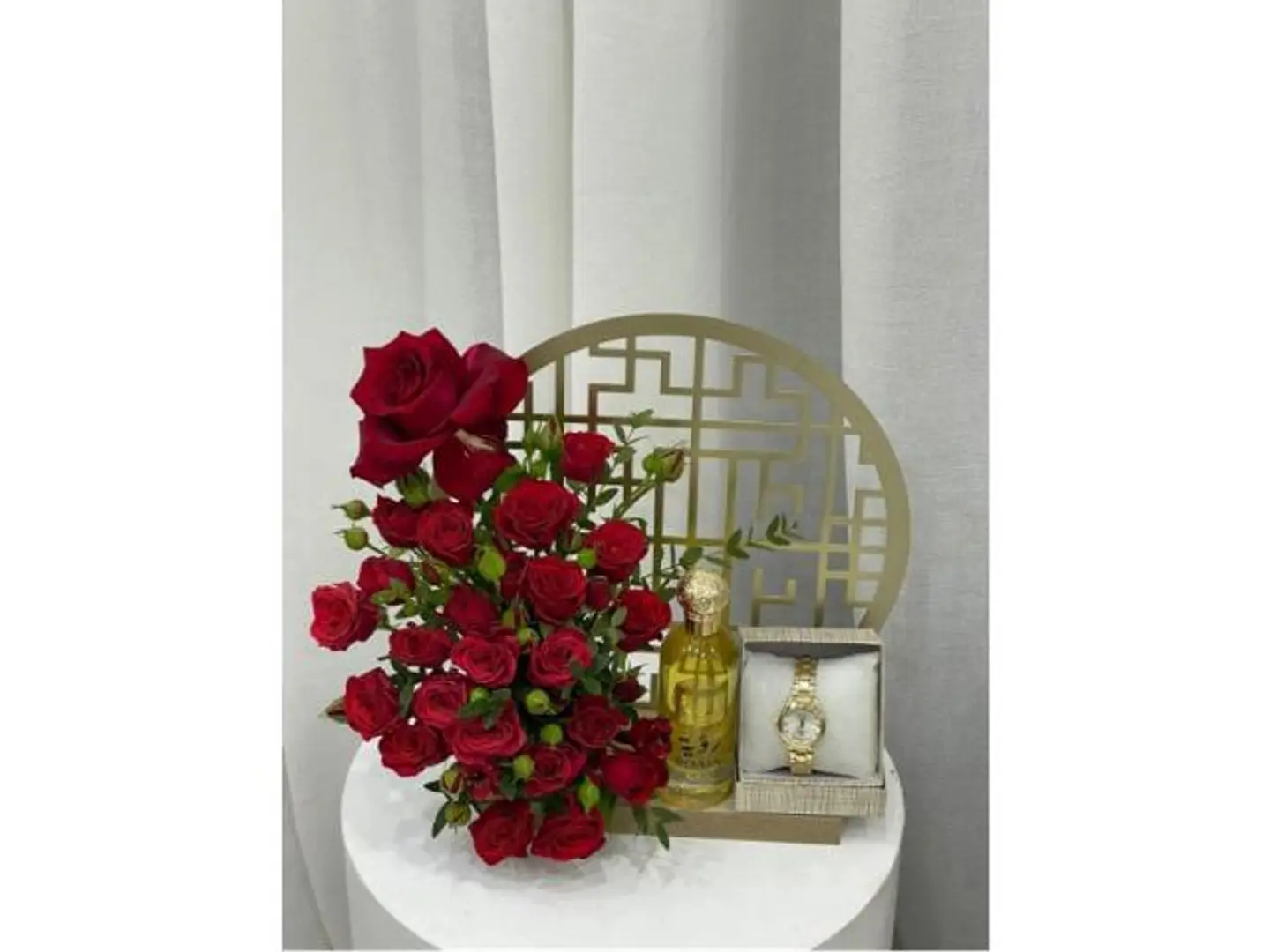 تنسيق استاند ورد احمر