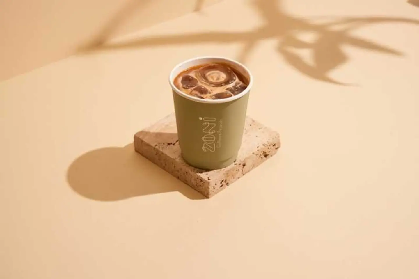 ايس فلات وايت