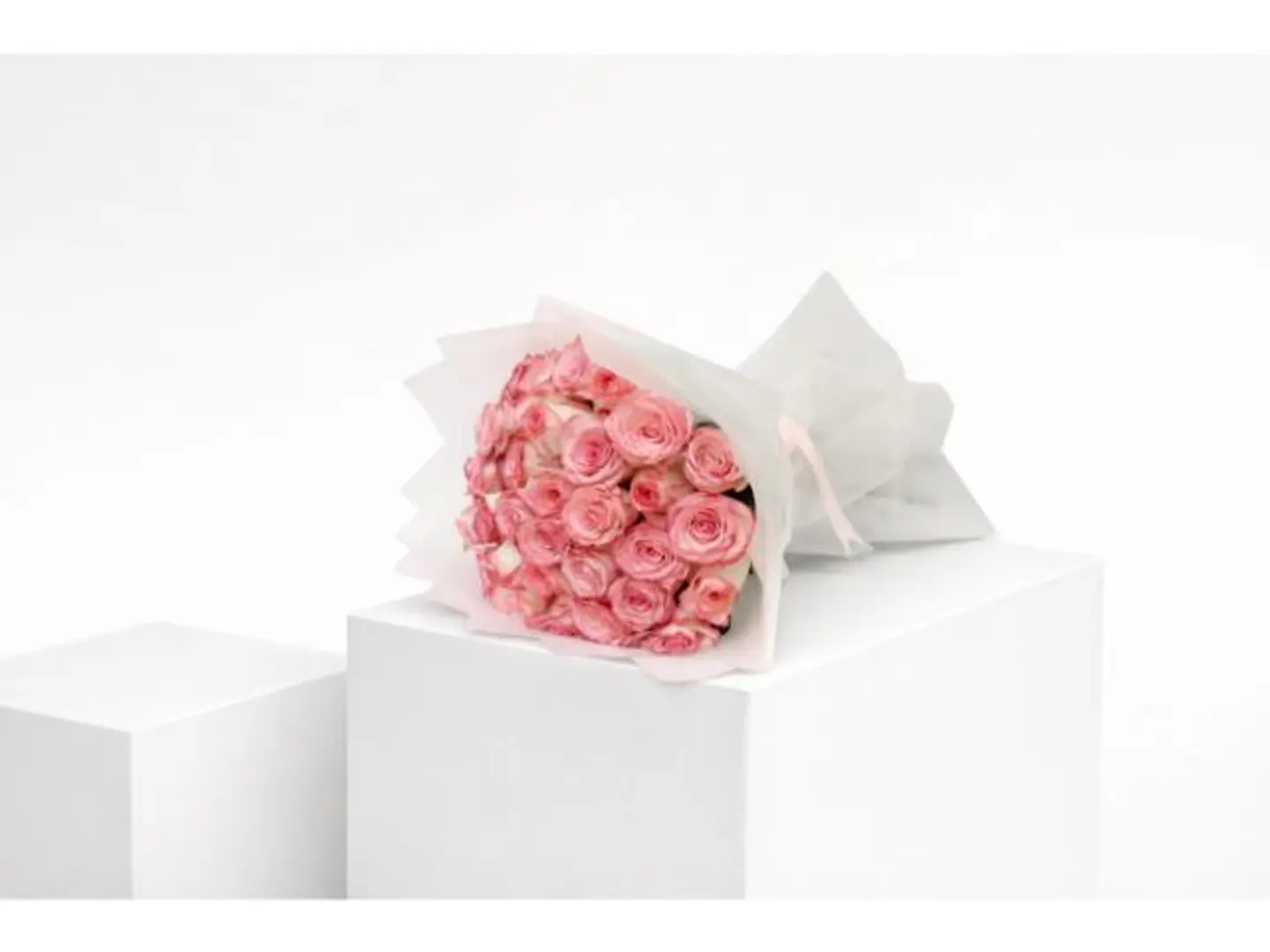 همس المشاعر