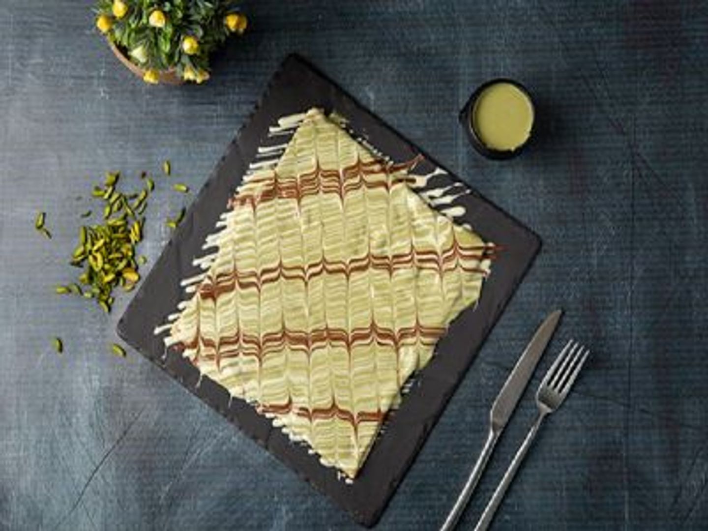 Pistachio Crepe