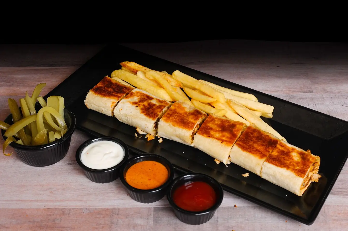 صحن عربي صغير