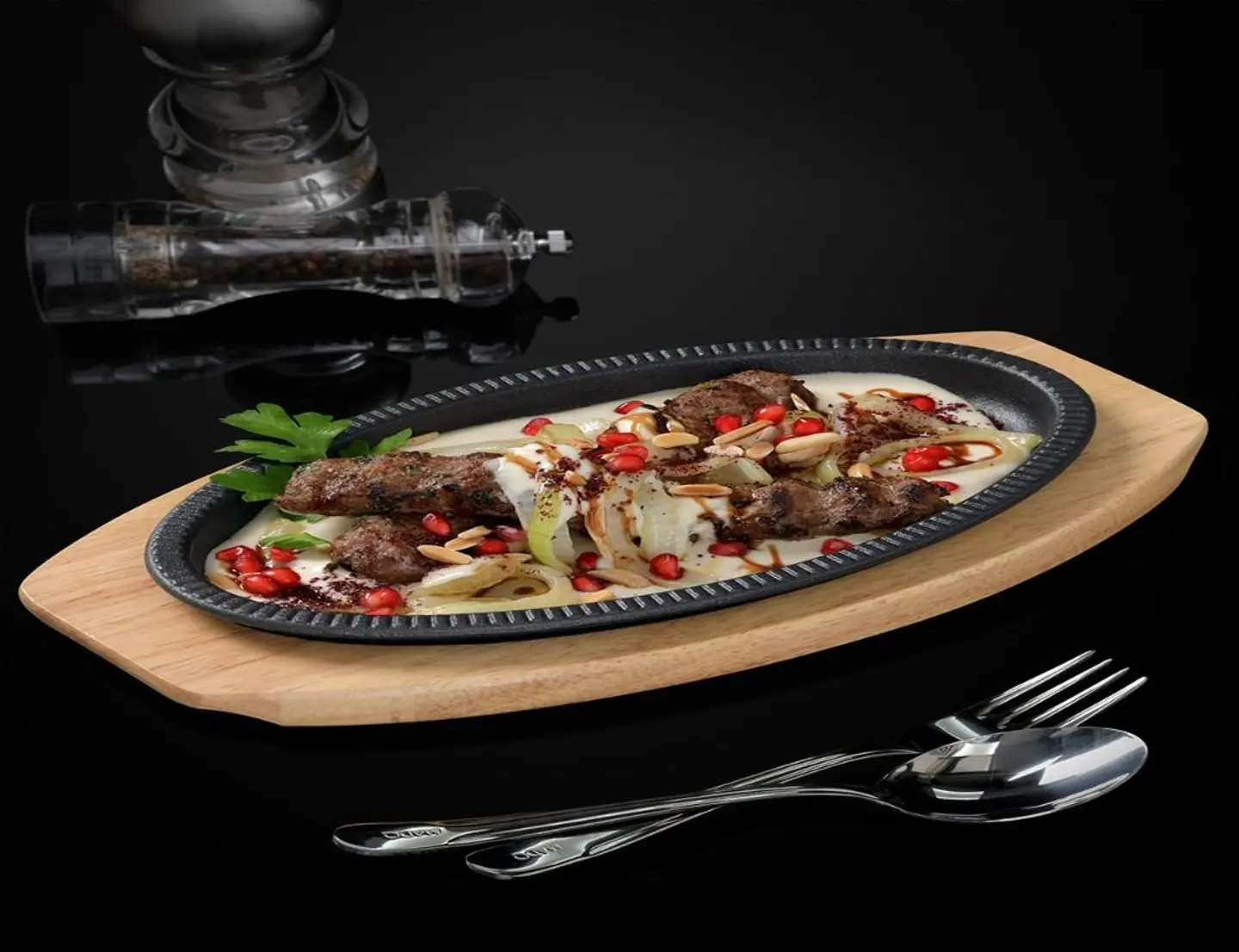 Grill Kofta Tagine Tahina