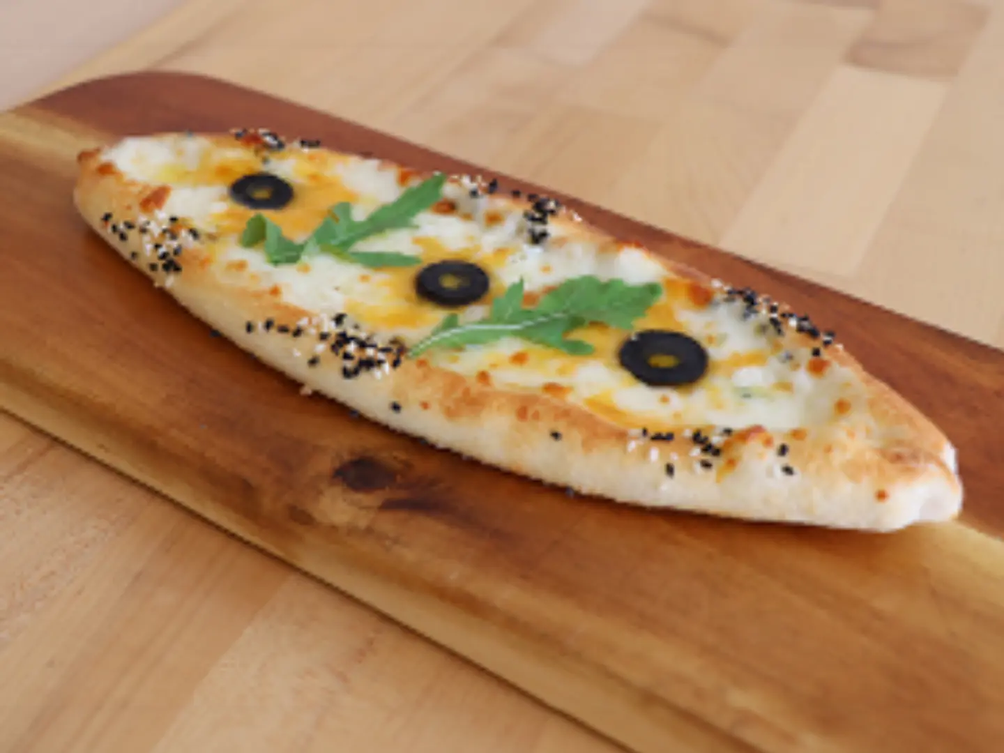 فطيرة 4 اجبان