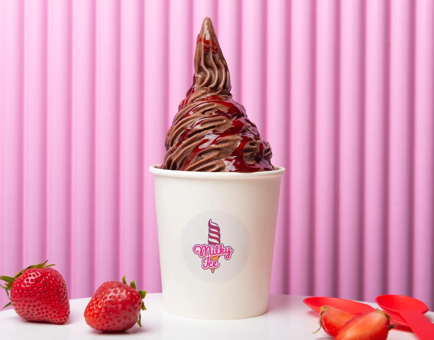 Burj Chocolate Flavored Strawberry