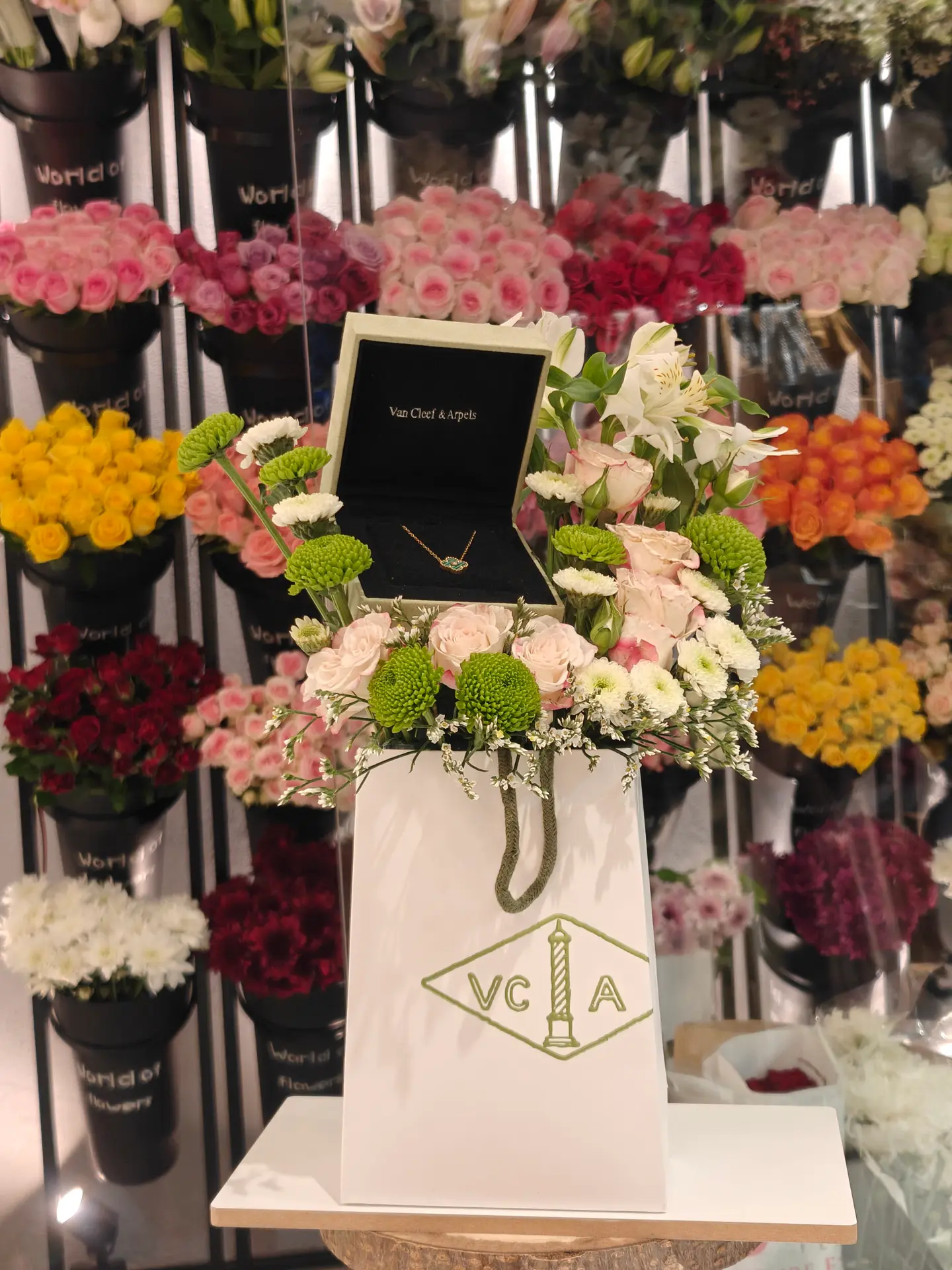 فان كليف بوكس 2