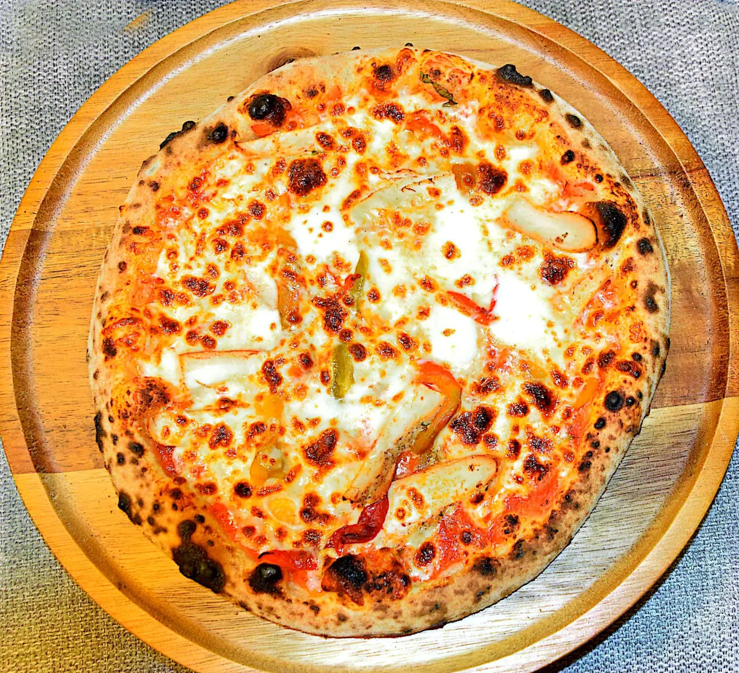 Grilled Chicken Pizza - Large