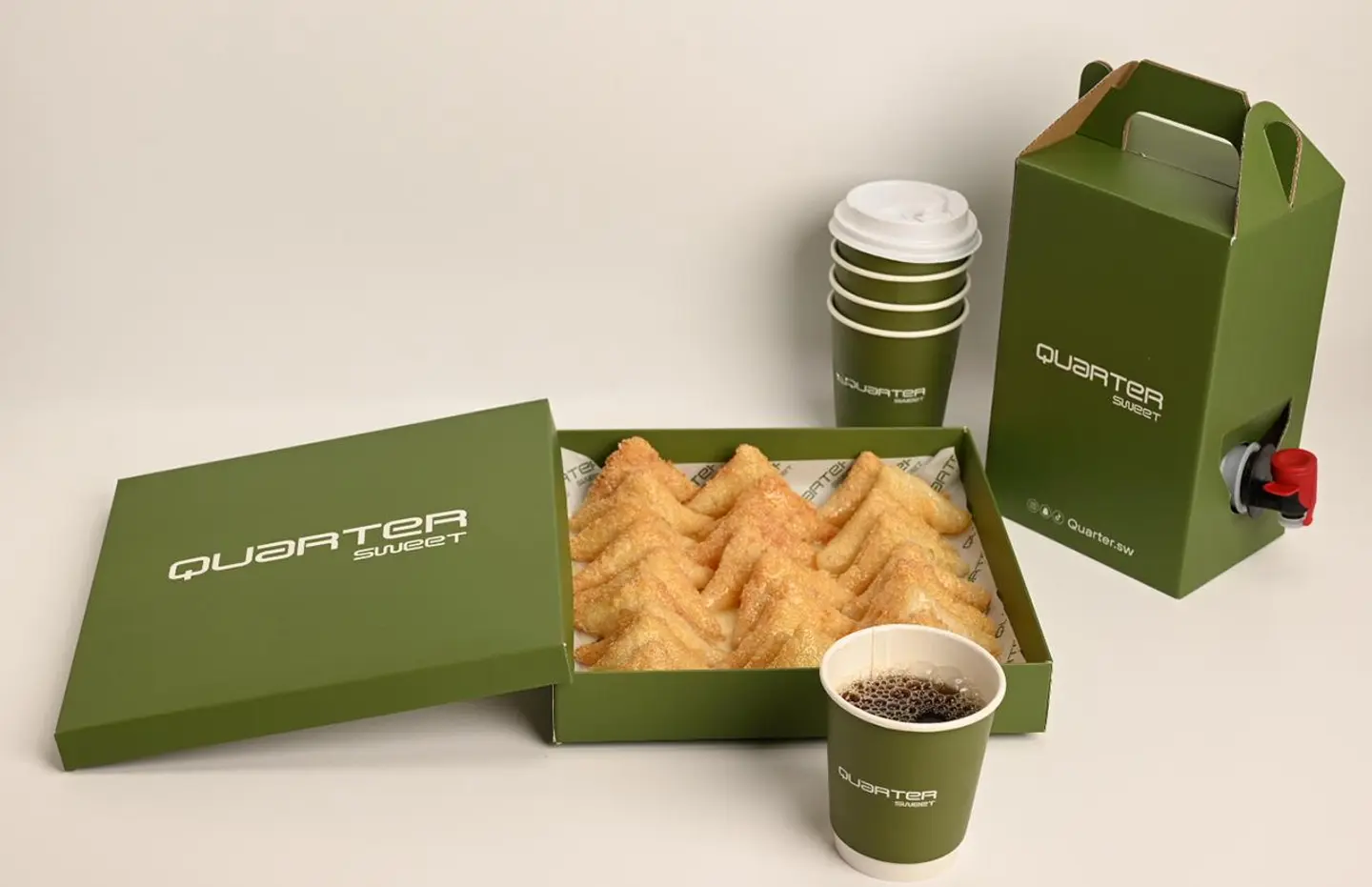 Semolina Triangles Box With Hot Coffee
