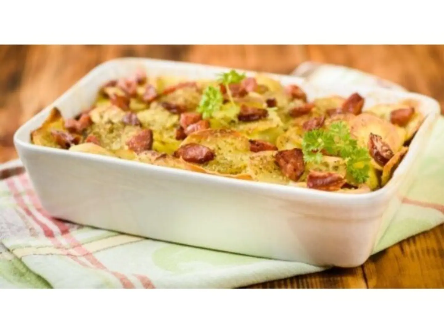 Sausage Pie With Eggs