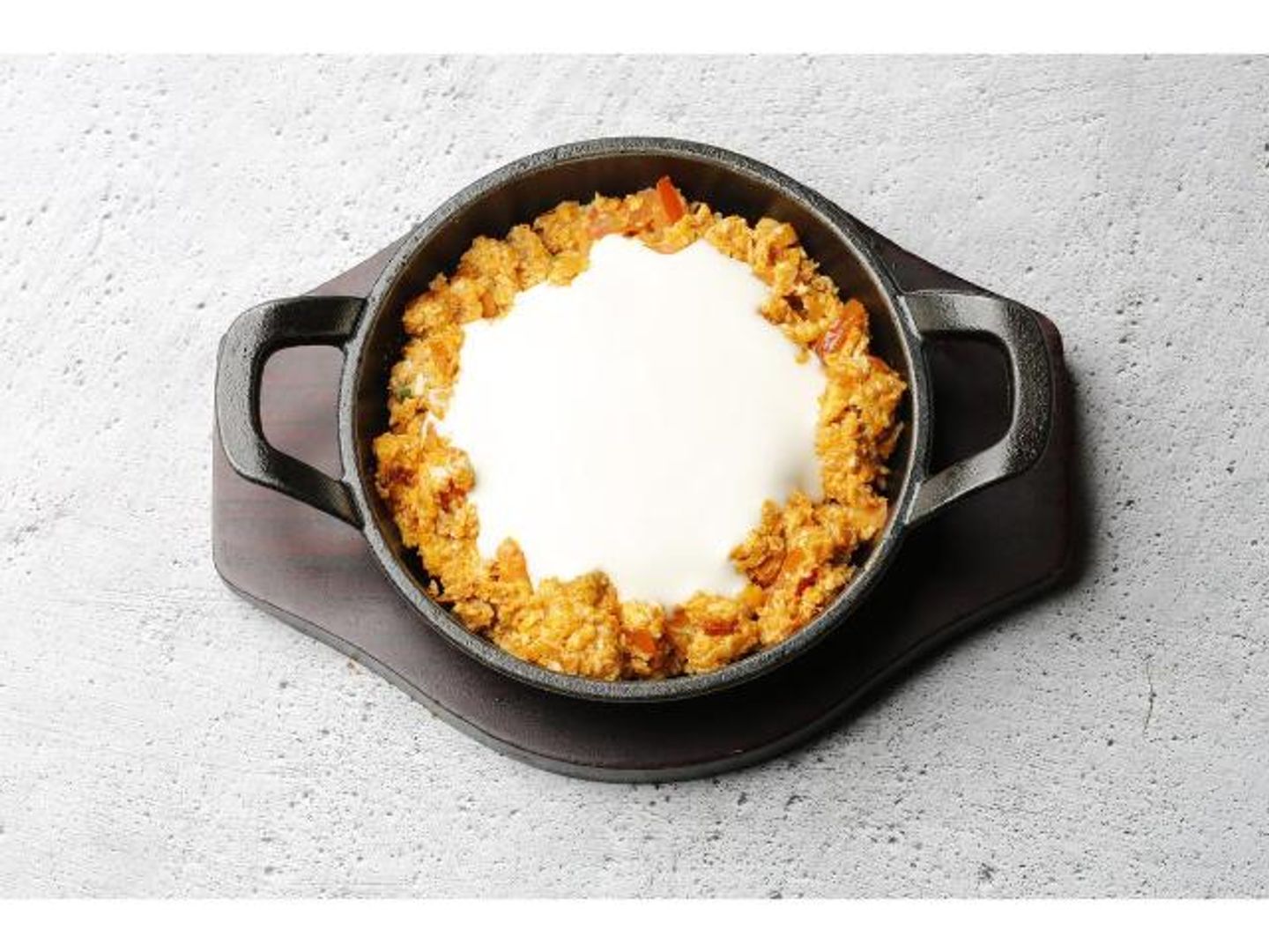 Shakshouka With Cheese Lahsah
