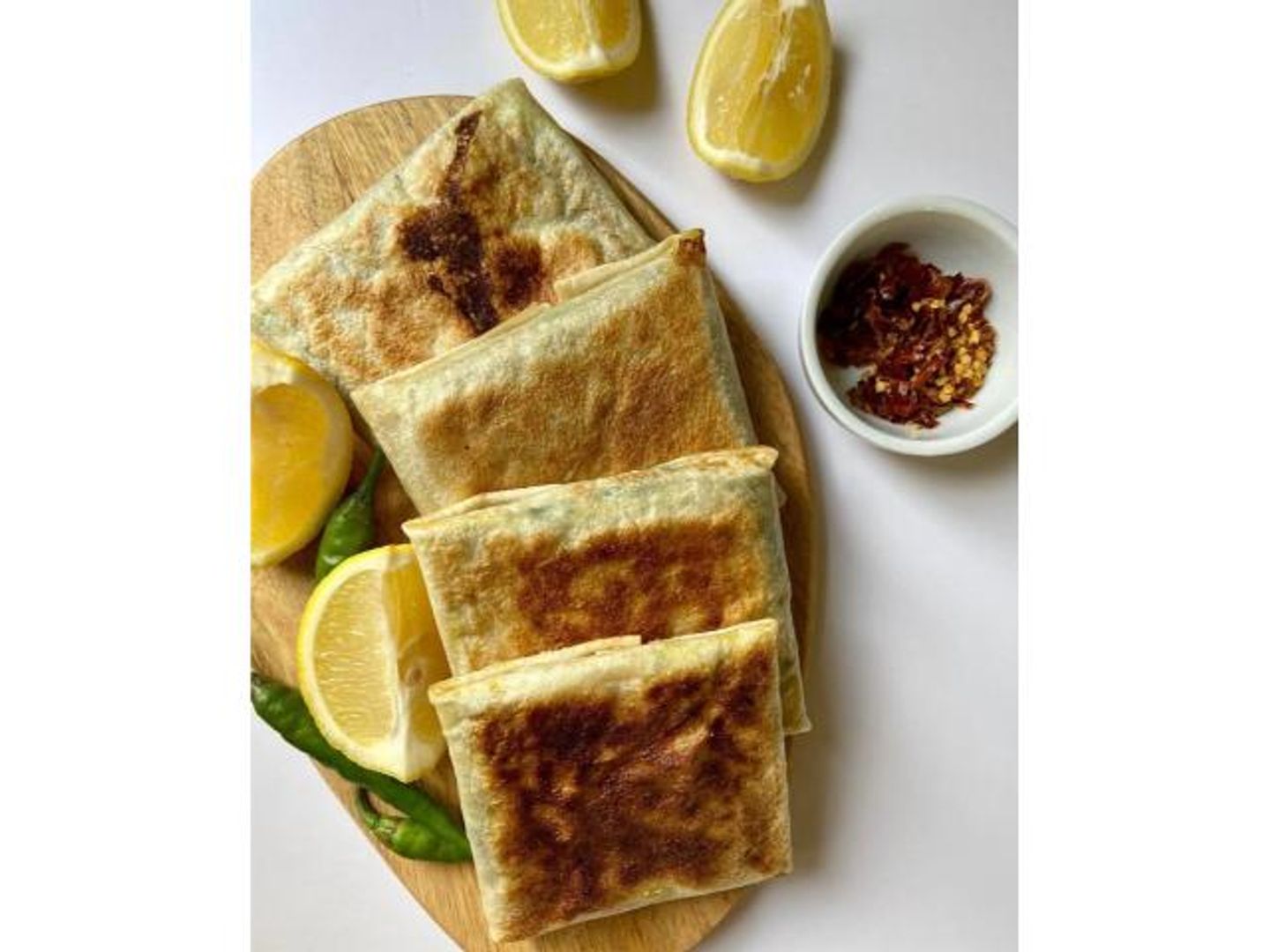 مطبق تونة بالجبنة