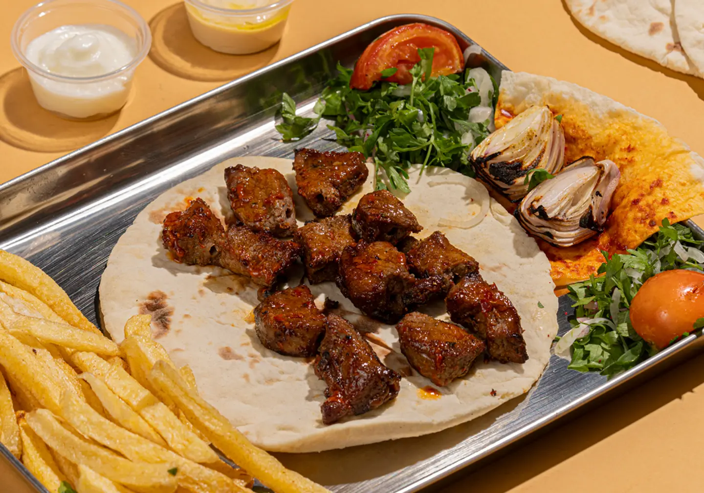 صحن أوصال لحم ( 3 أسياخ )