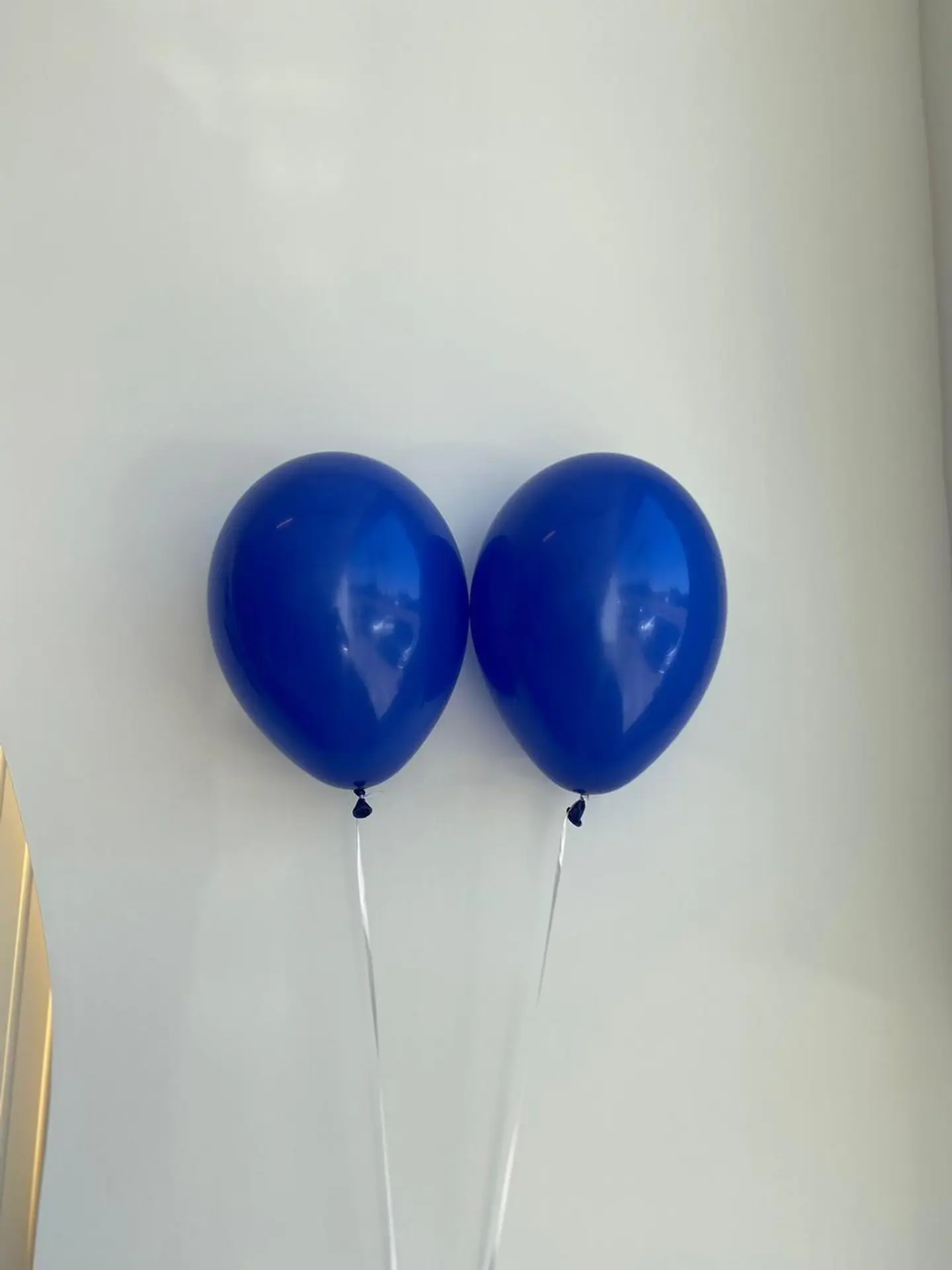 بالونات هيليوم أزرق غامق