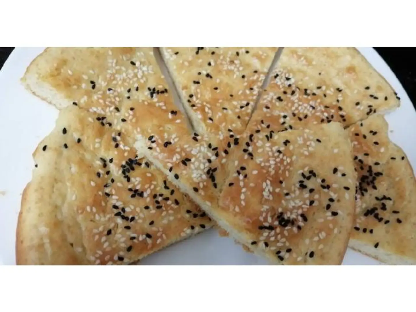 Tamis With Sesame