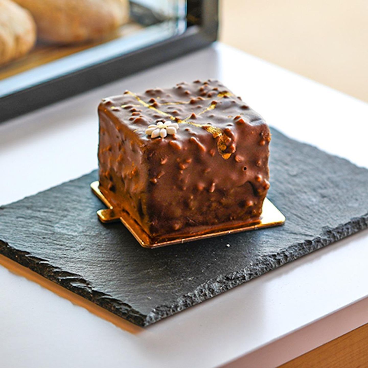 Ferrero Rocher Cheesecake