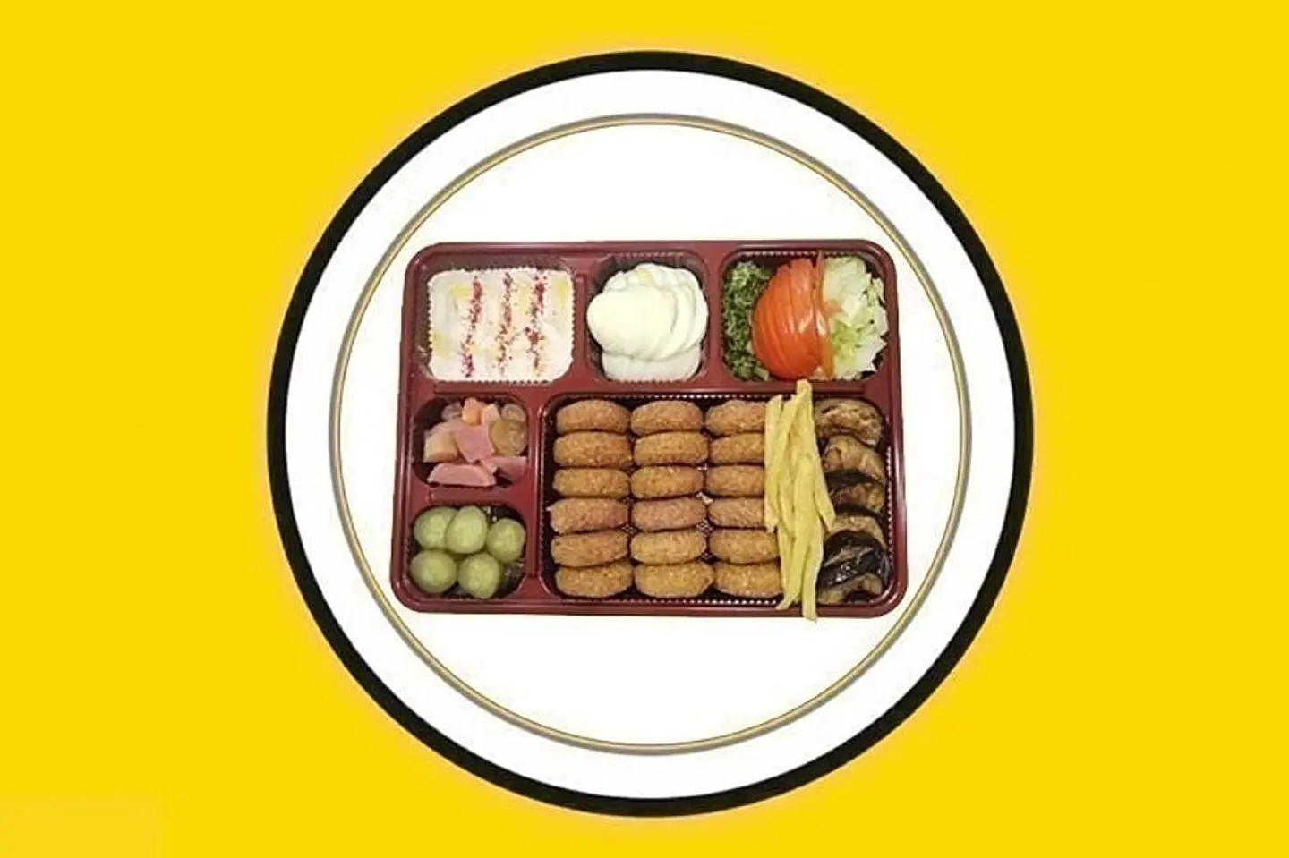 صحن فلافل وسط