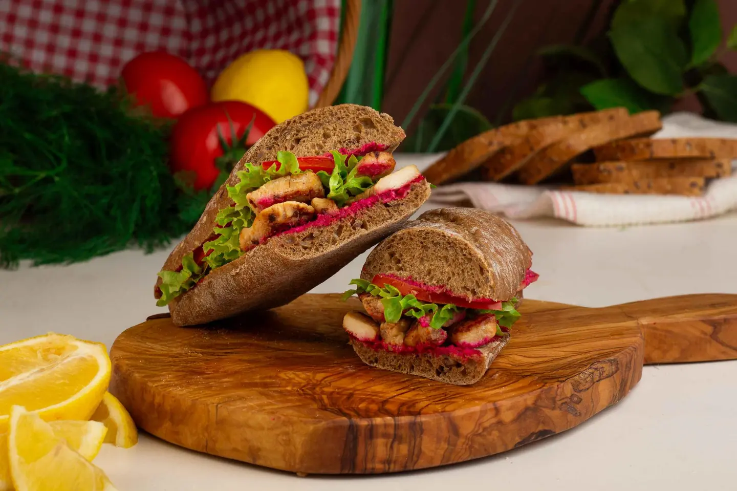 Chicken Sandwich   White/Dark 90g