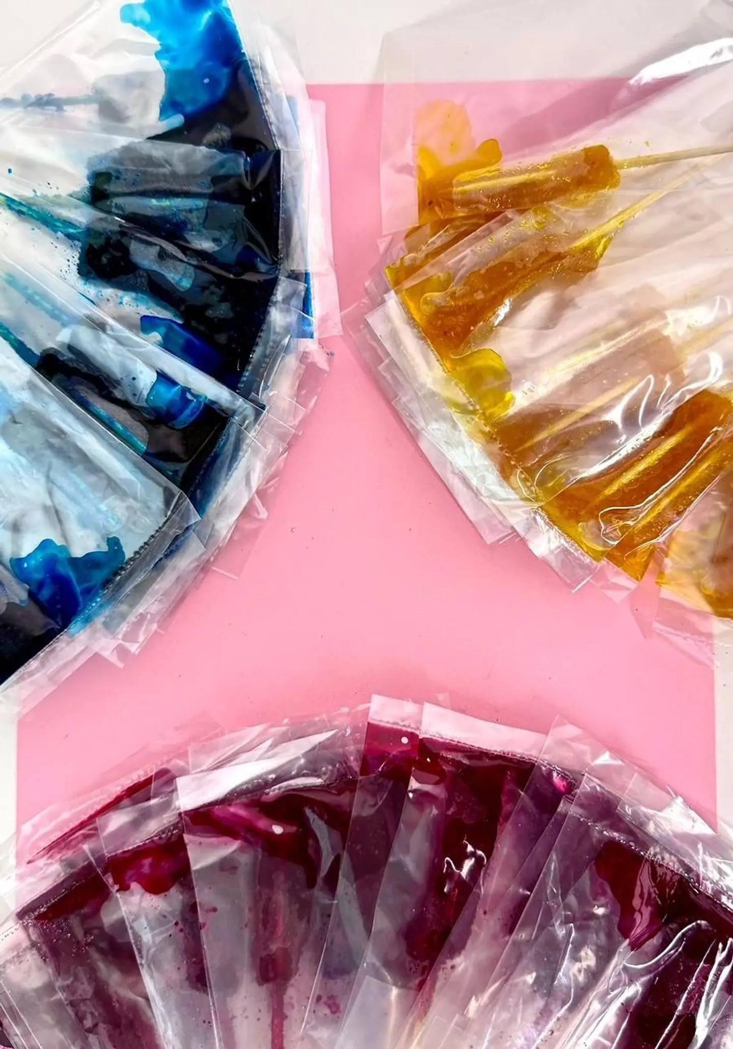 Shaddah Apricot Paste Sticks Sweet And Sour Blue