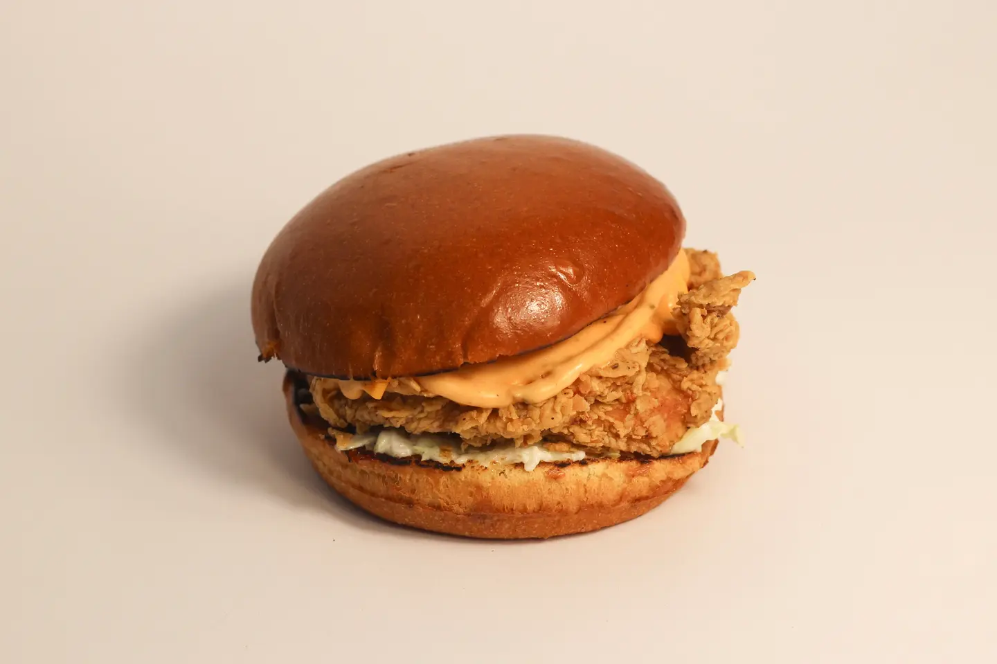 برجر كرسبي دجاج